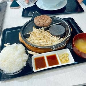 神戸赤ふじ マリンピア神戸店