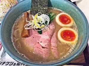 サンチクジュ 港川店