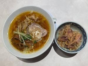 手打 親鶏中華そば 綾川 静岡インター店