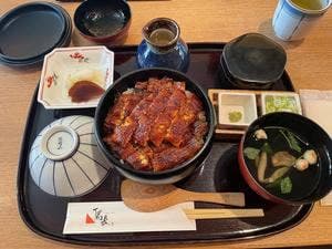 ひつまぶし名古屋 備長 ラシック店