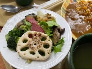 萬栄