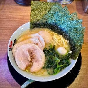 横浜家系ラーメン 町田商店 三鷹店
