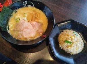豚骨ラーメン専門店 一兆 浜松幸店