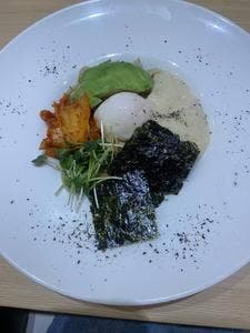 めん、色いろ。いつでも、おやつ。 新宿