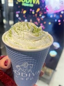 GODIVA café Iidabashi