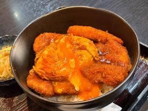 鶴岡屋 本店