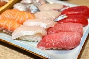 おすしとおばんざいのお店 すし酒場 したまちや