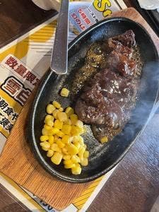 ハンバーグステーキハウス 88Jr. 浦添バークレーズコート店