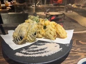 囲炉裏と鍋 三九