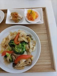 fufu cafe