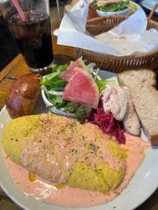 パンとビストロ高円寺FLAT