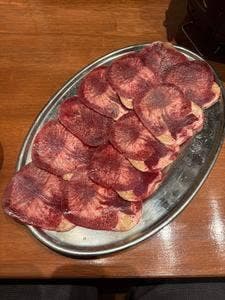 炭火ホルモン結