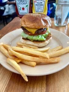 McLean-OLDFASHIONED DINER-