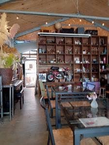 70 nanamaru cafe