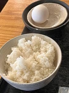 和牛ホルモン 架