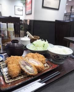 とんかつ濵かつ 福岡天神店