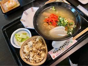 ちゅら食堂 取手店