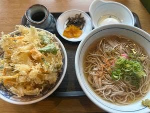 うどんウエスト 山鹿店