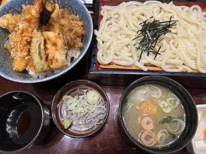 とんでん 戸田新曽店