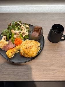 COLORS CAFE