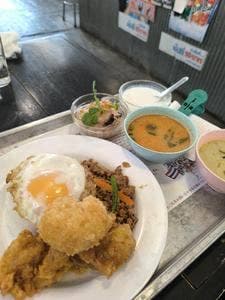 東桜パクチー 金山店