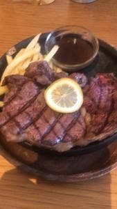 THE PUBLIC RED AKASAKA