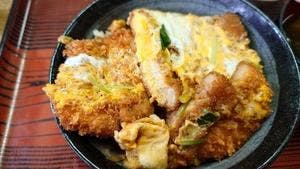 富士尾山荘 お食事処