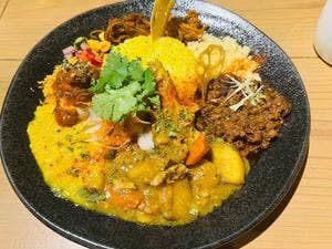 アイランドフィールド