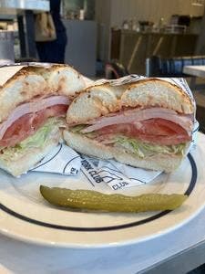 NEW NEW YORK CLUB THE BAGEL CAFE AND BEER STAND