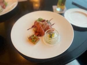 スカイラウンジ ベイ・ビュー 横浜ベイシェラトン ホテル&タワーズ