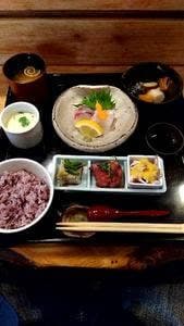 ごはんや一膳