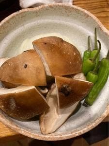 新潟ホルモン酒場 粋