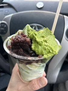 CHILL OUT & ソフトクリーム畑 高岡店