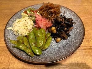 Shinjuku CROSSING Cafe & Dining