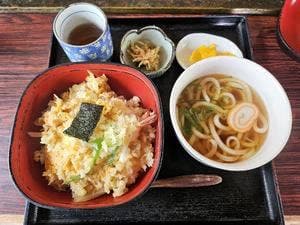 百万石うどん 大門店