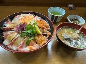 海の料理 らいでん