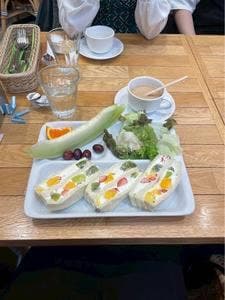 果実園リーベル ハレザ池袋店