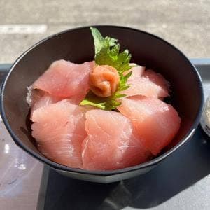 市場ごはん しげ
