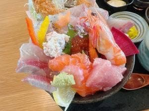 活魚ランチ専門店 海のる