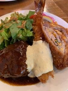 洋食 むーしゃむーしゃ