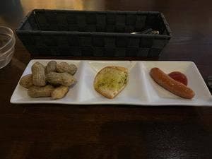 Sports&Dining La.Seed