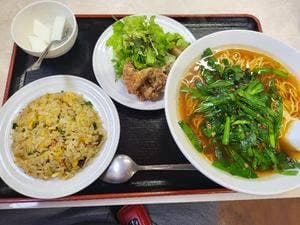 楊々