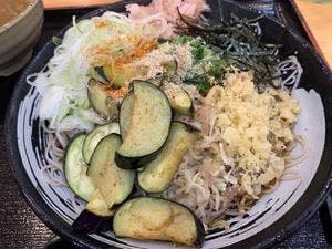 ゆで太郎 もつ次郎 秋田まるごと市場店