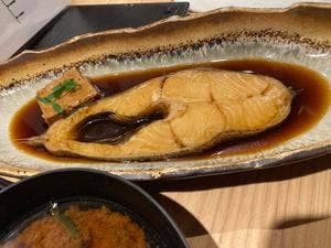 魚食処 一豊 服部緑地店