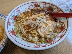 京華 西尾店