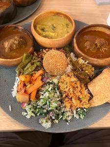 シナモンガーデン RICE&CURRY 四ツ谷店