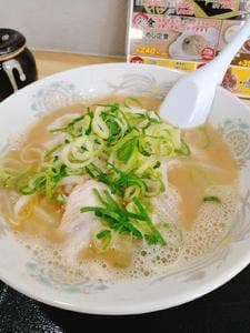 大黒ラーメン スーパーマツモト上桂店