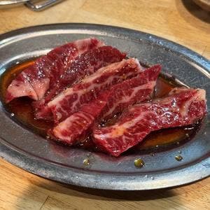 炭火焼ホルモンたつや