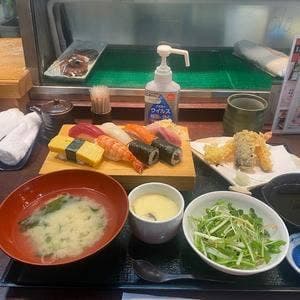 よろい寿司 東戸塚店