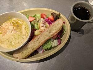 フタバフルーツパーラー アトレ川崎店